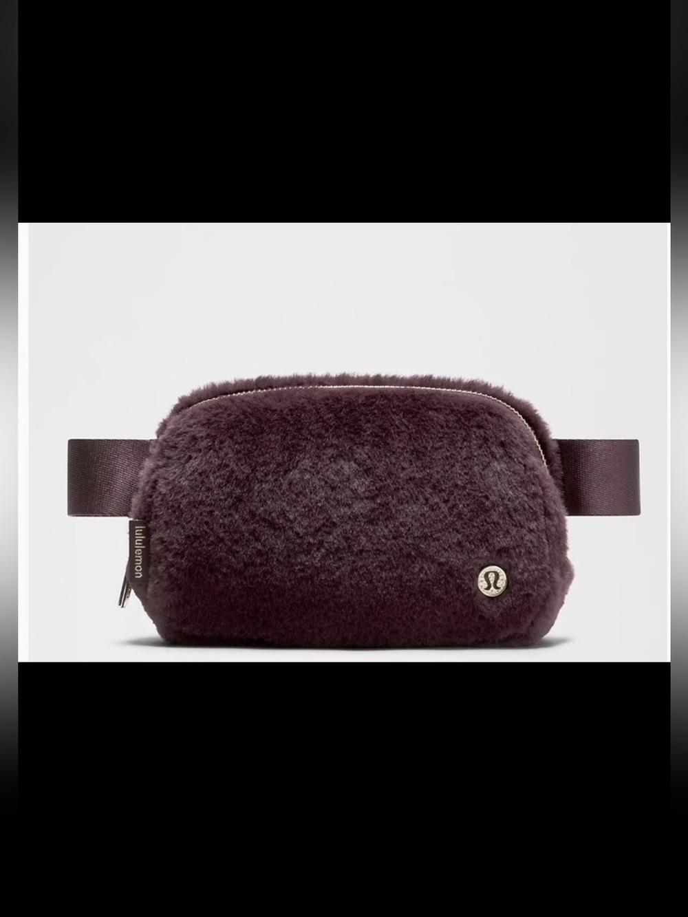 Lululemon Everywhere Belt Bag 1L Plush Fleece in a dark plum